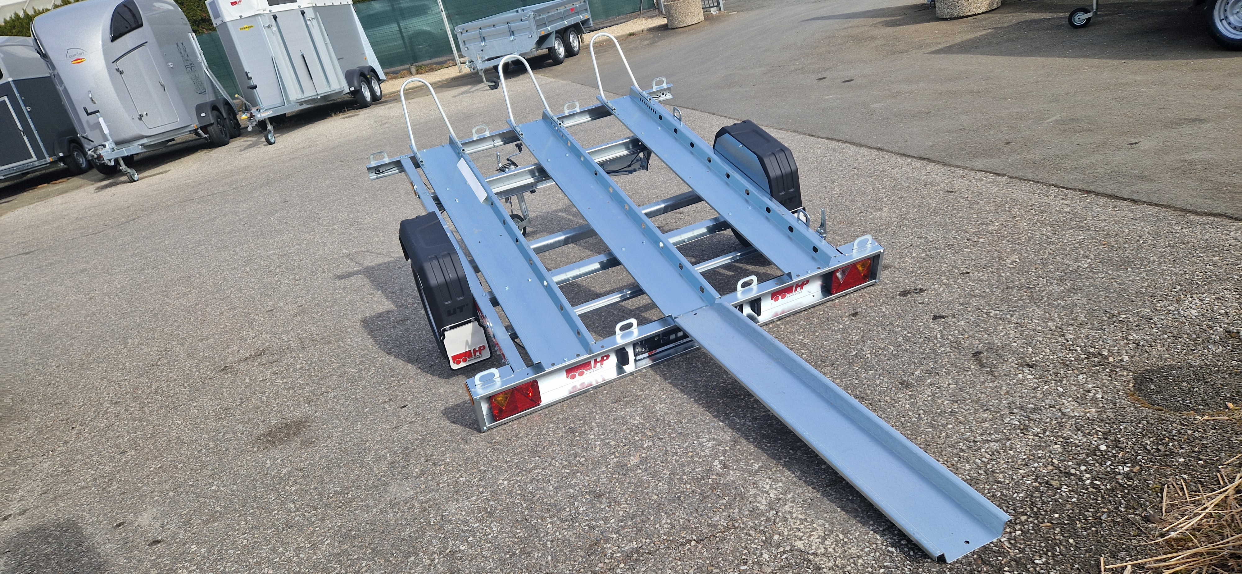 Motorradanhänger, Autoanhänger, PKW-Anhänger HP M750-K kippbar für 3 Motorräder